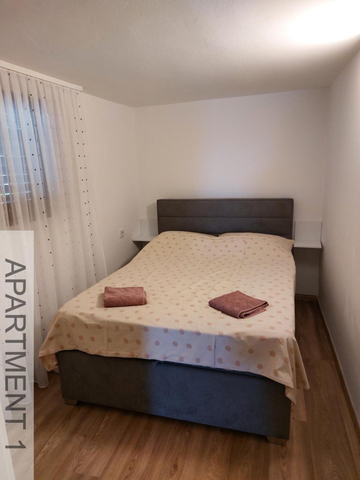 Apartmani Denis Stara Baška 外观 照片